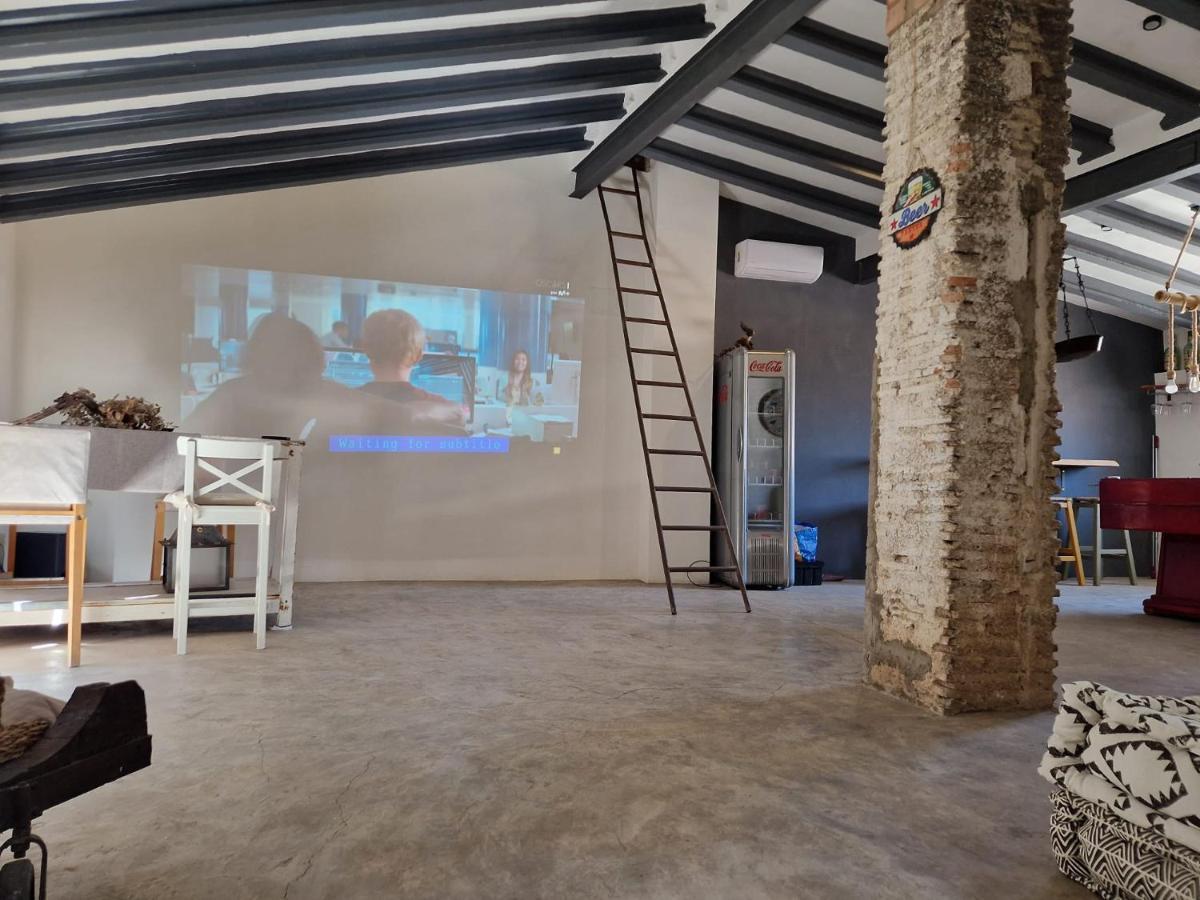 Tu Refugio Villa Montbrió del Camp Exteriör bild